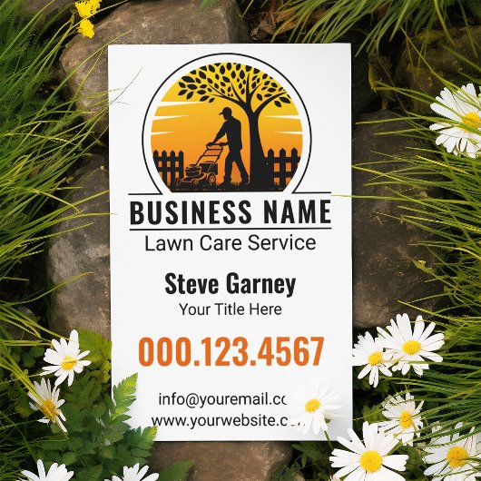 Retro Orange Sunset Gardener Rasenpflege Service Flyer