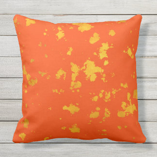 RETRO ORANGE UND GELBE Organic Throw Kissen