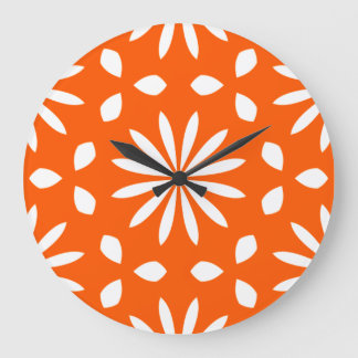 Retro Orange Weiß Geometrisches Blumenmuster Große Wanduhr