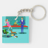 Retro-Paar mit Hund-Akryllischer Schlüsselanhänger (Rückseite)