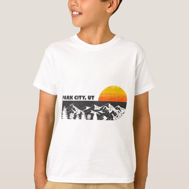 Retro Park City Utah Mountain Sunset Winter T-Shirt (Vorderseite)