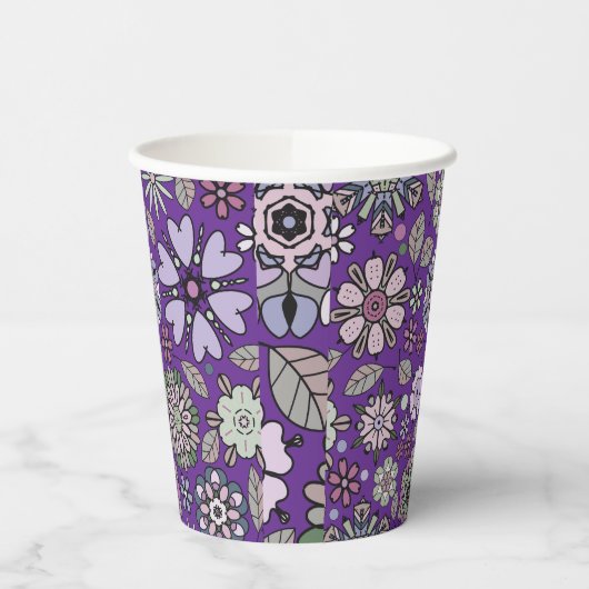 Retro Pastel Pink Purple Floral Seamless Pattern Pappbecher (Links)