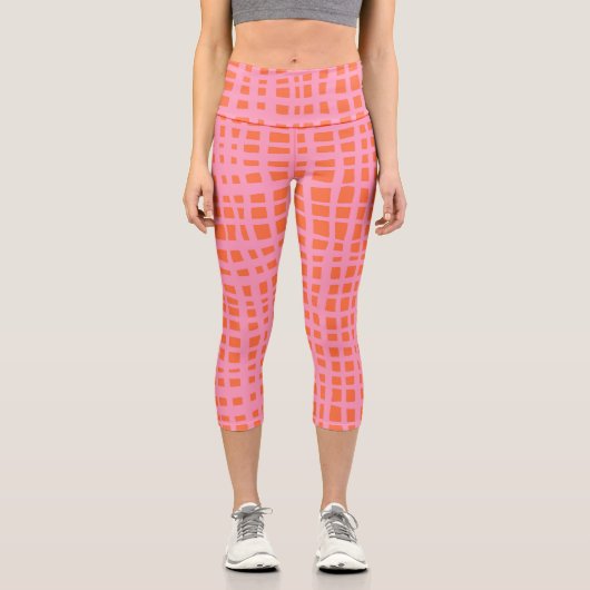 Retro Pastellrosa Muster Capri Leggings (Vorderseite)