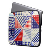 Retro Patchwork Dreiecke Nautic Style Laptopschutzhülle (Vorderseite Links)