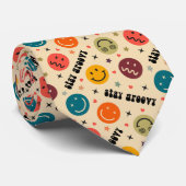  Retro Pattern with Various Emoji Icons Graphic Krawatte (Gerollt)