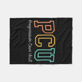 Retro Pcu Progressive Care Unit Rn Nurse Nursing W Fleecedecke (Vorderseite (Horizontal))