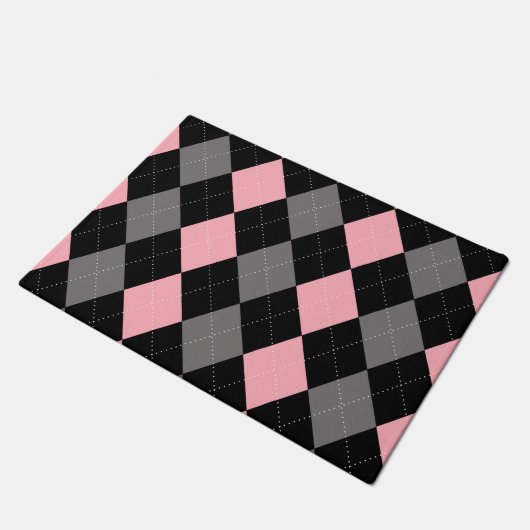 Retro Pink Black Gray Raute Fußmatte (Schrägansicht)