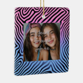 Retro Pink Blauer Gradient Zebra Strip Foto Rahmen Keramikornament (Rechts)