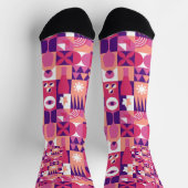 Retro Pink Lila Wine Bauhaus Muster Socken (Oben)