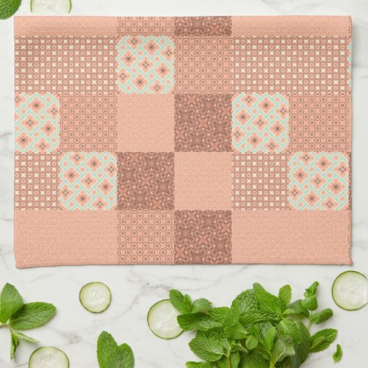 Retro Pink Patchwork Geschirrtuch (Gefaltet)