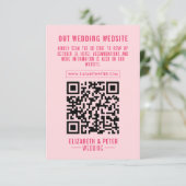 Retro Pink QR Code Wedding Website RSVP Karte (Stehend Vorderseite)