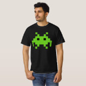 Retro Pixel Alien T - Shirt - Classic Arcade Gamer (Vorne ganz)