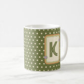 Retro Polka Dot Monogramm Kaffeetasse (VorderseiteRechts)