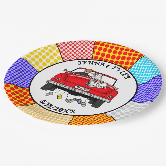 Retro Pop Art Mr & Mrs. | Nur Verheiratet Got Pappteller (Schrägansicht)