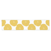 Retro Poppy Blumenmuster in Gelb und Weiß Kurzer Tischläufer (Horizontal)