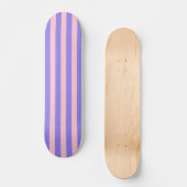 Retro Preppy Sportrand Streifen - Lila rosa Skateboard (Vorderseite)