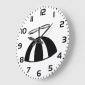 Retro Propeller Beanie Whimsical Schwarz und Weiß Große Wanduhr (Winkel)