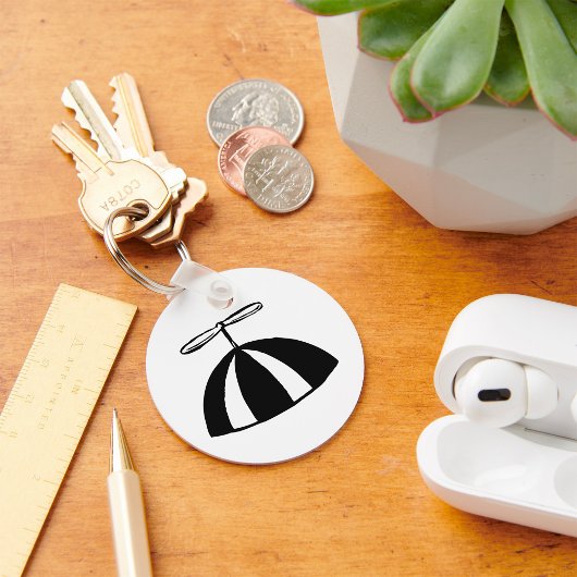 Retro Propeller Beanie Whimsical Schwarz und Weiß Schlüsselanhänger