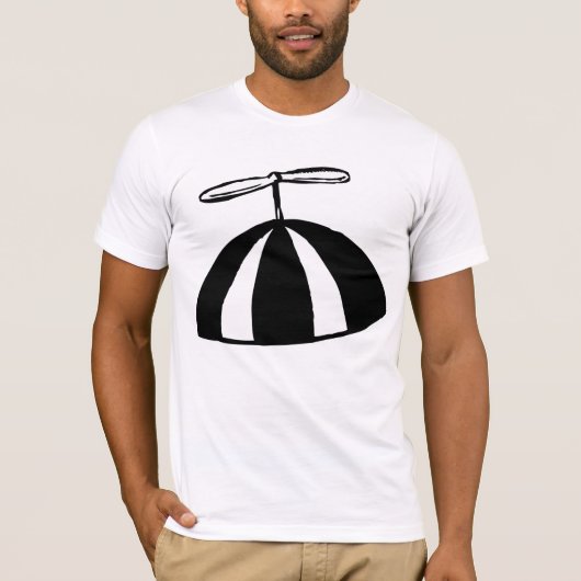 Retro Propeller Beanie Whimsical Schwarz und Weiß T-Shirt (Vorderseite)