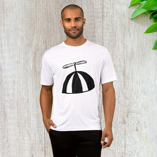 Retro Propeller Beanie Whimsical Schwarz und Weiß T-Shirt
