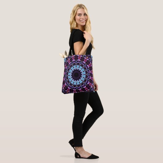 Retro Psychedelic Mandala Hippie Boho Gefärbte Kra Tasche (Am Model)