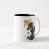 Retro Pudel im Regen Zweifarbige Tasse (VorderseiteRechts)