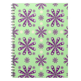 Retro Purple flowers on Green Background   Notizblock