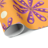 Retro Purple Flowers on Orange Background Geschenkpapier (Rolleneckpunkt)