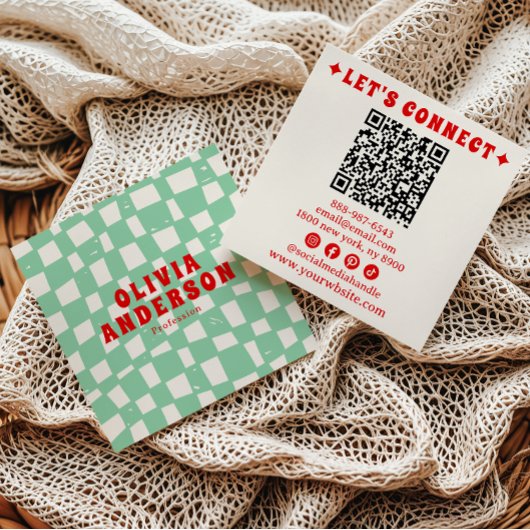 Retro QR Code Groovy Checkered Boho Trendy Unique Quadratische Visitenkarte