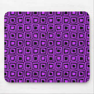 Retro-Quadrate - Nebel Lila auf Schwarz Mousepad