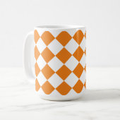 Retro-Quadrate Orange und Weiß Retro Kaffeetasse (Vorderseite Links)
