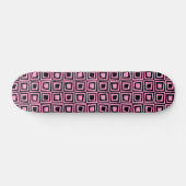 Retro-Quadrate - rosa auf schwarz Skateboard (Horizontal)