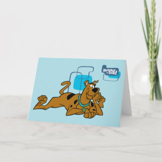 Retro Quadrate Scooby-Doo, das sich hinlegt Karte