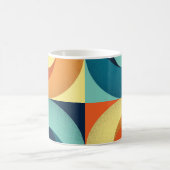 Retro-Quadrate und Kreise: Muster der 60er Jahre Kaffeetasse (Mittel)