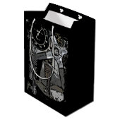 Retro Racing Oldtimer Details Grafikdesign Mittlere Geschenktüte (Rückseite Schrägansicht)