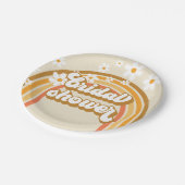 Retro Rainbow Daisy Groovy Brautparty Pappteller (Schrägansicht)