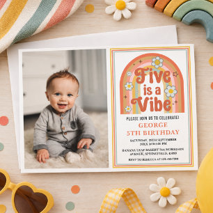 Retro Rainbow FIVE is a Vibe Groovy 5. Geburtstag Einladung