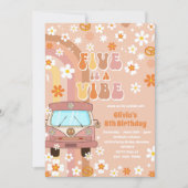 Retro Rainbow Five ist ein Vibe Groovy 5. Geburtst Einladung (Vorderseite)