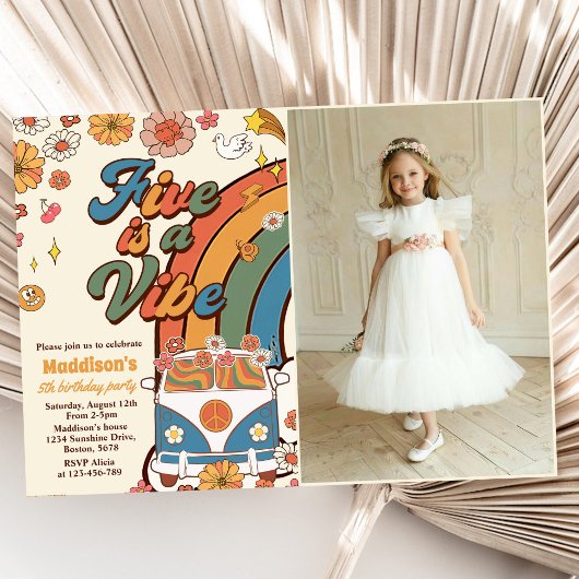 Retro Rainbow Five ist ein Vibe Groovy 5. Geburtst Einladung