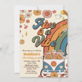 Retro Rainbow Five ist ein Vibe Groovy 5. Geburtst Einladung (Vorderseite)