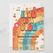 Retro Rainbow Five ist ein Vibe Groovy 5. Geburtst Einladung (Vorderseite)