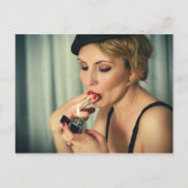 Retro-Raucherin Postkarte (Vorderseite)