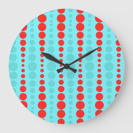 Retro Red and Turquoise Dots Round Wall Clock Große Wanduhr (Vorderseite)