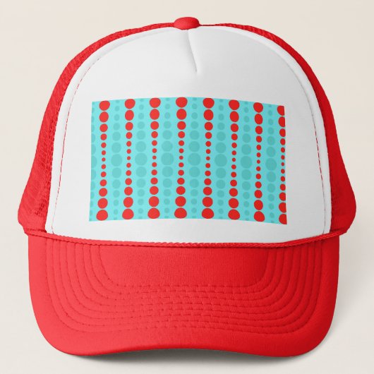 Retro Red and Turquoise Dots Trucker Hats Truckerkappe (Vorderseite)