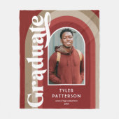 Retro Red Arch Foto 2025 Abschluss Fleecedecke (Vorderseite)