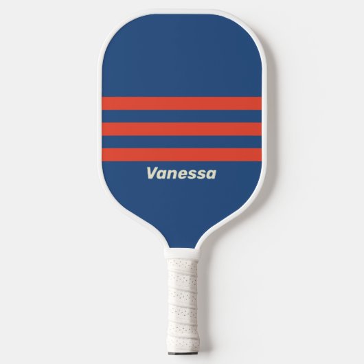 Retro Red & Blue Three Across Striss mit Name Pickleball Schläger (Vorderseite)