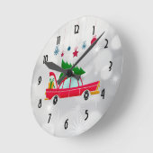Retro Red Car Carry ein Weihnachtsbaum Runde Wanduhr (Winkel)