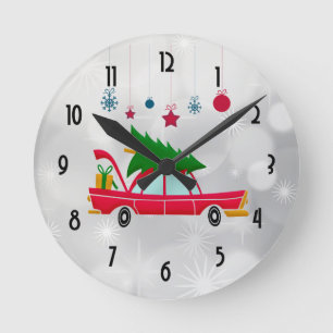 Retro Red Car Carrying a Christmas Tree Runde Wanduhr
