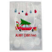 Retro Red Car mit einem Weihnachtsbaum Mittlere Geschenktüte (Vorderseite)