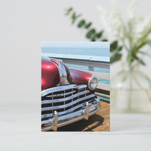 Retro Red Car Postkarte (Stehend Vorderseite)